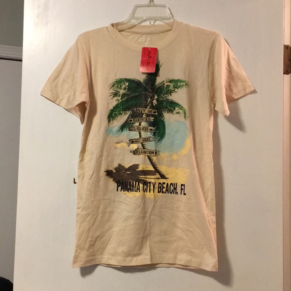 Alvin’s Island Tan Graphic Tee
